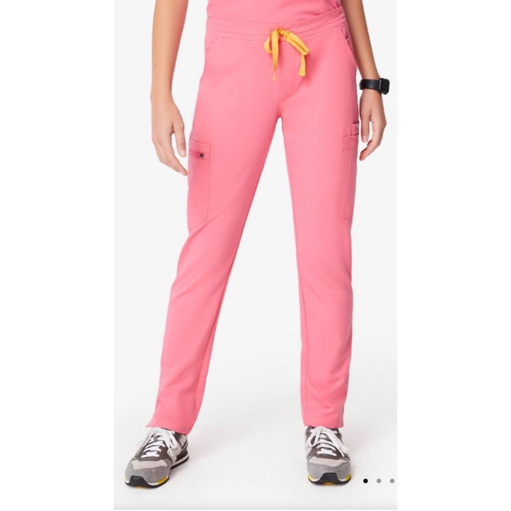 Figs Skinny Leg Scrub Pants